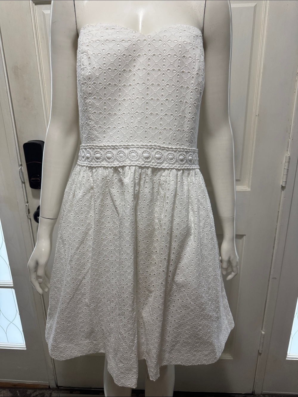 Lilly Pulitzer Marta White Strapless Eyelet Lace Dress Size 14
